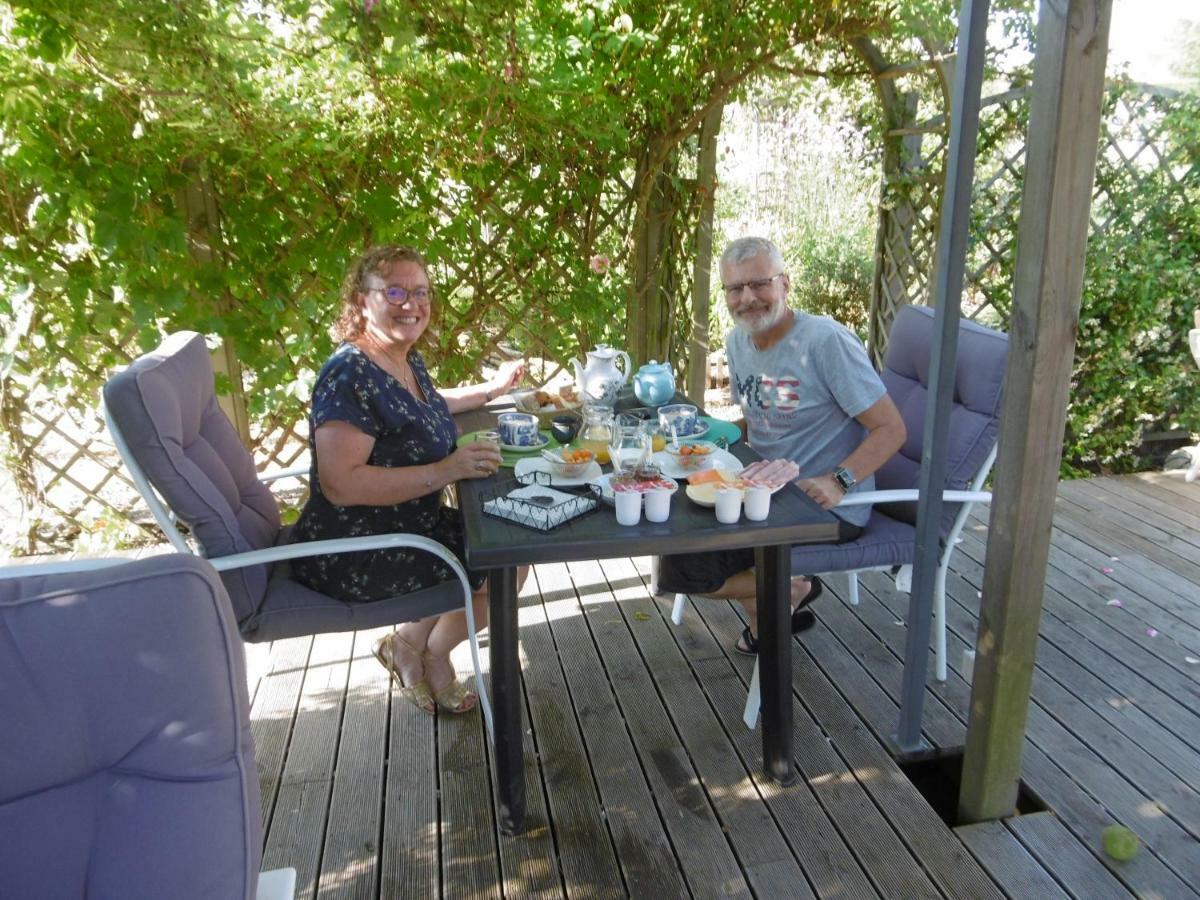 Châteauneuf-la-Forêt Le Chat Qui Peche B&B المظهر الخارجي الصورة